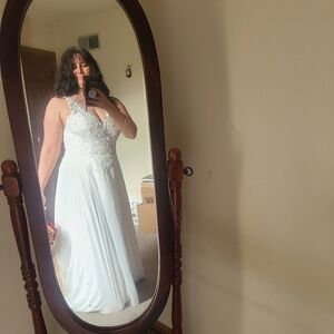 Elegant  A-line Ivory Lace Wedding Dress